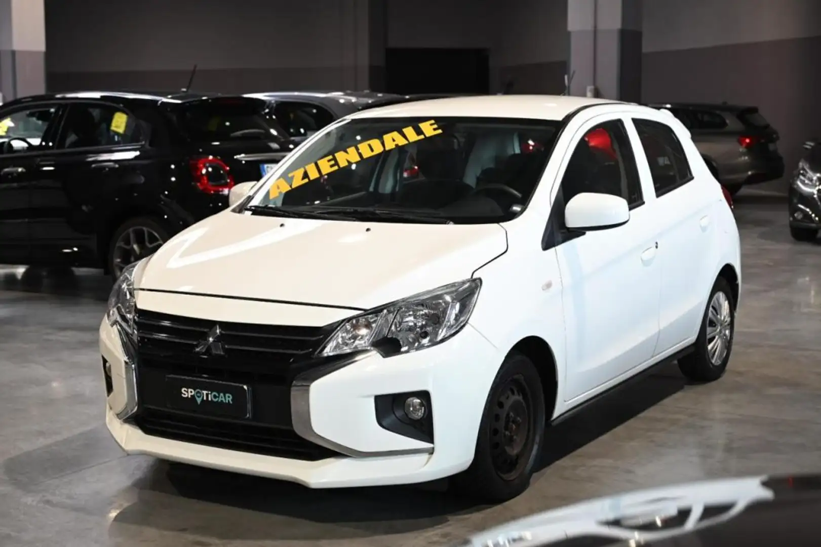 Mitsubishi Space Star 1.2 Invite Radio Bianco - 1