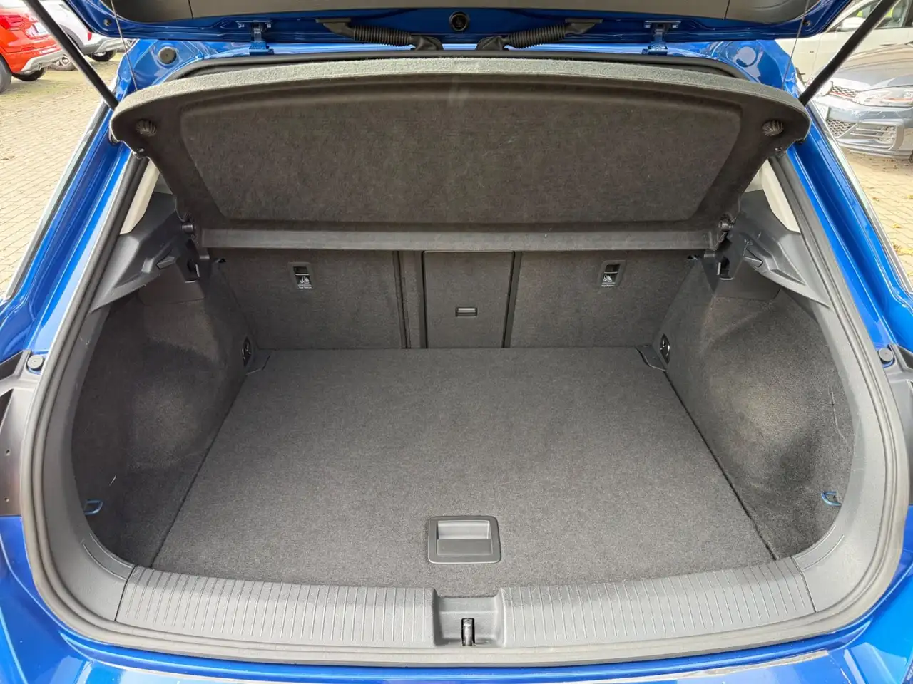 Volkswagen T-Roc, фото 8