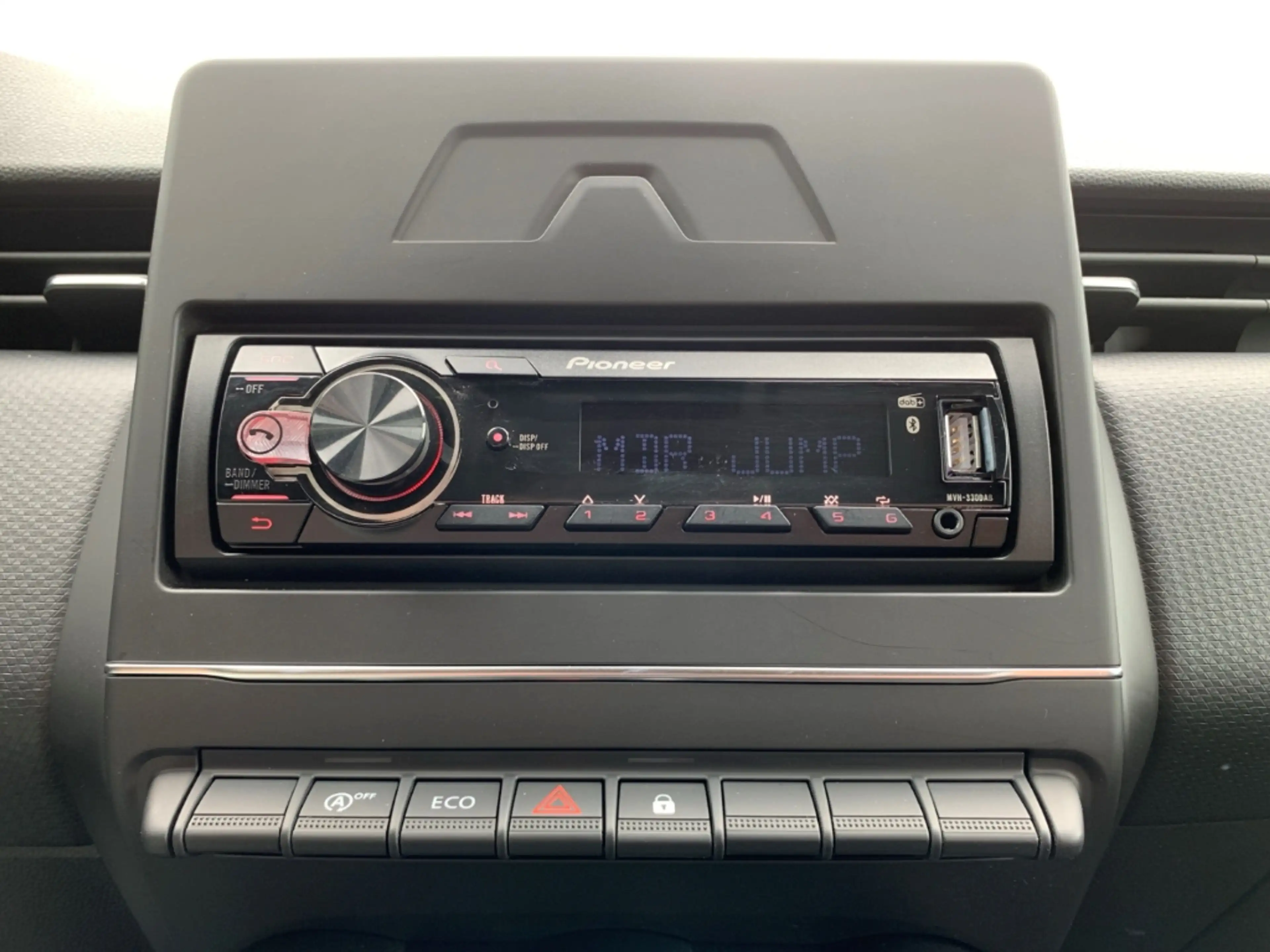Renault Clio ZEN 1.0 TCe 90 Zen KLIMA+LED+DAB+TEMPOMAT — photo 17
