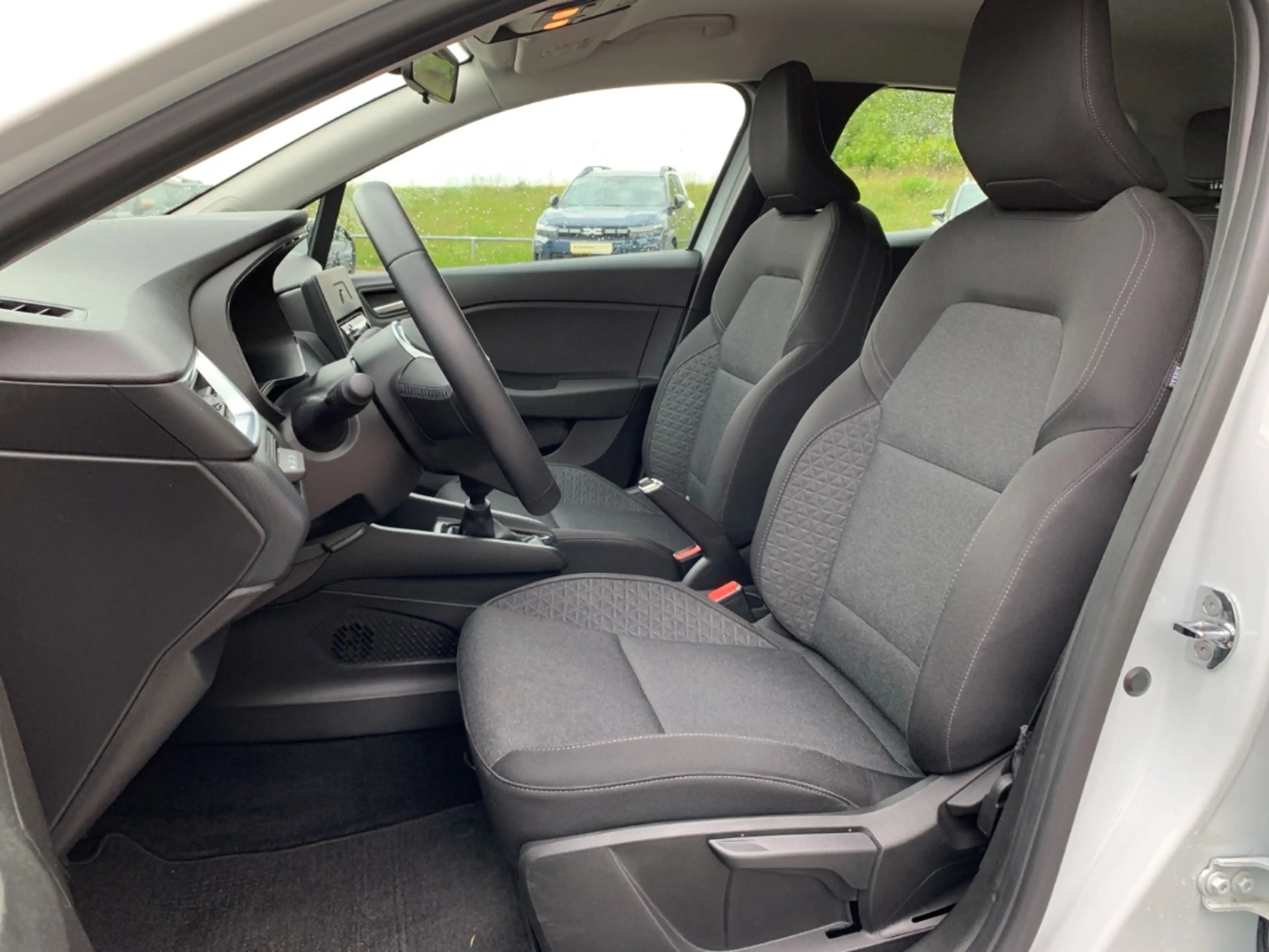 Renault Clio ZEN 1.0 TCe 90 Zen KLIMA+LED+DAB+TEMPOMAT — photo 9