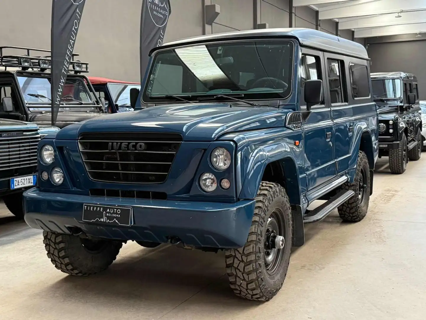 Iveco Massif 25S15 3.0 Hpi 146CV S.W. 5p (N1) Blau - 1