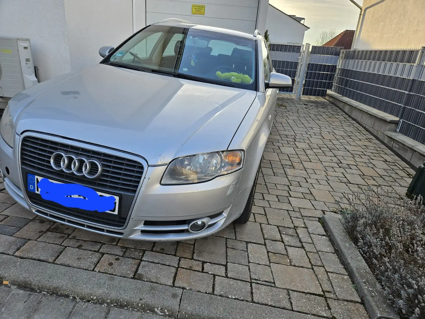 Audi A4 Avant 2.0 TDI DPF Silber - 2