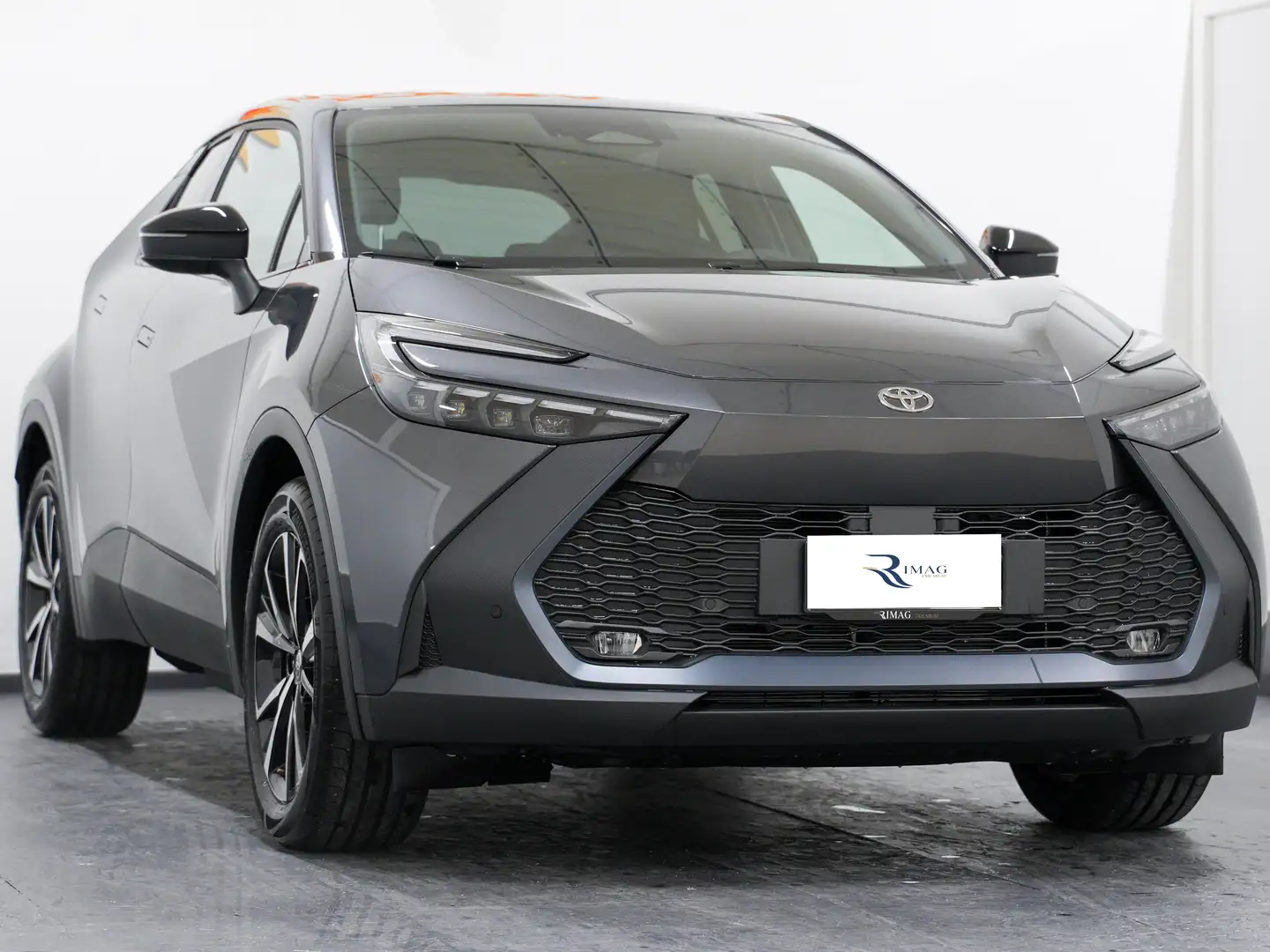 Toyota C-HR C-HR 2.0 phev Lounge Hero fwd e-cvt - 1