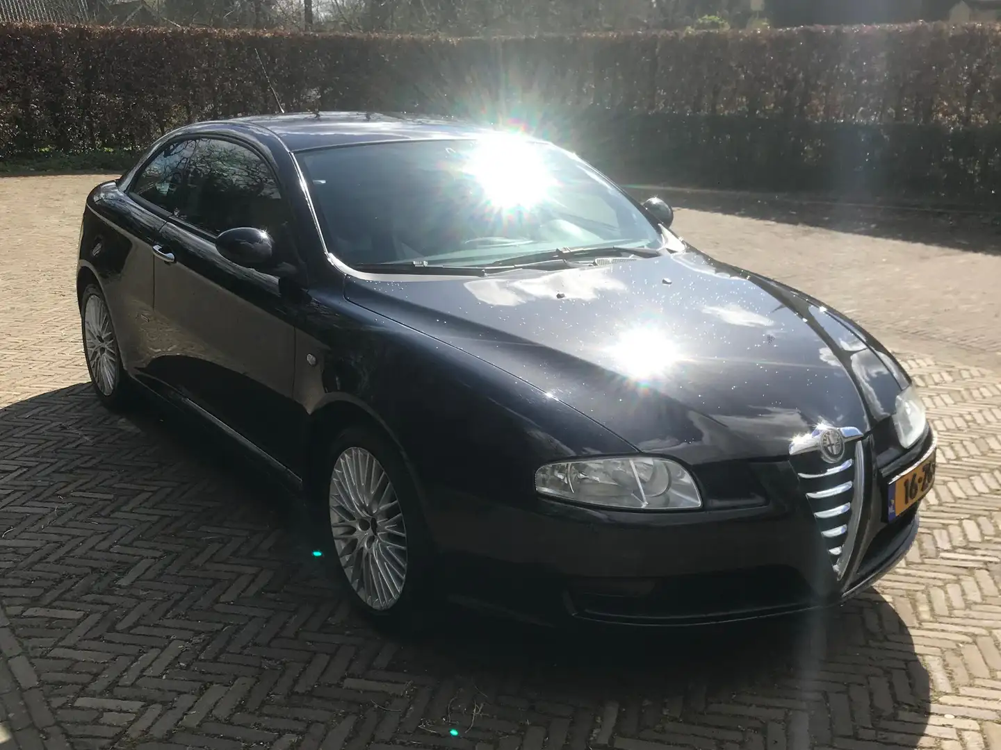 Alfa Romeo GT GT 2.0 JTS Imola Černá - 2