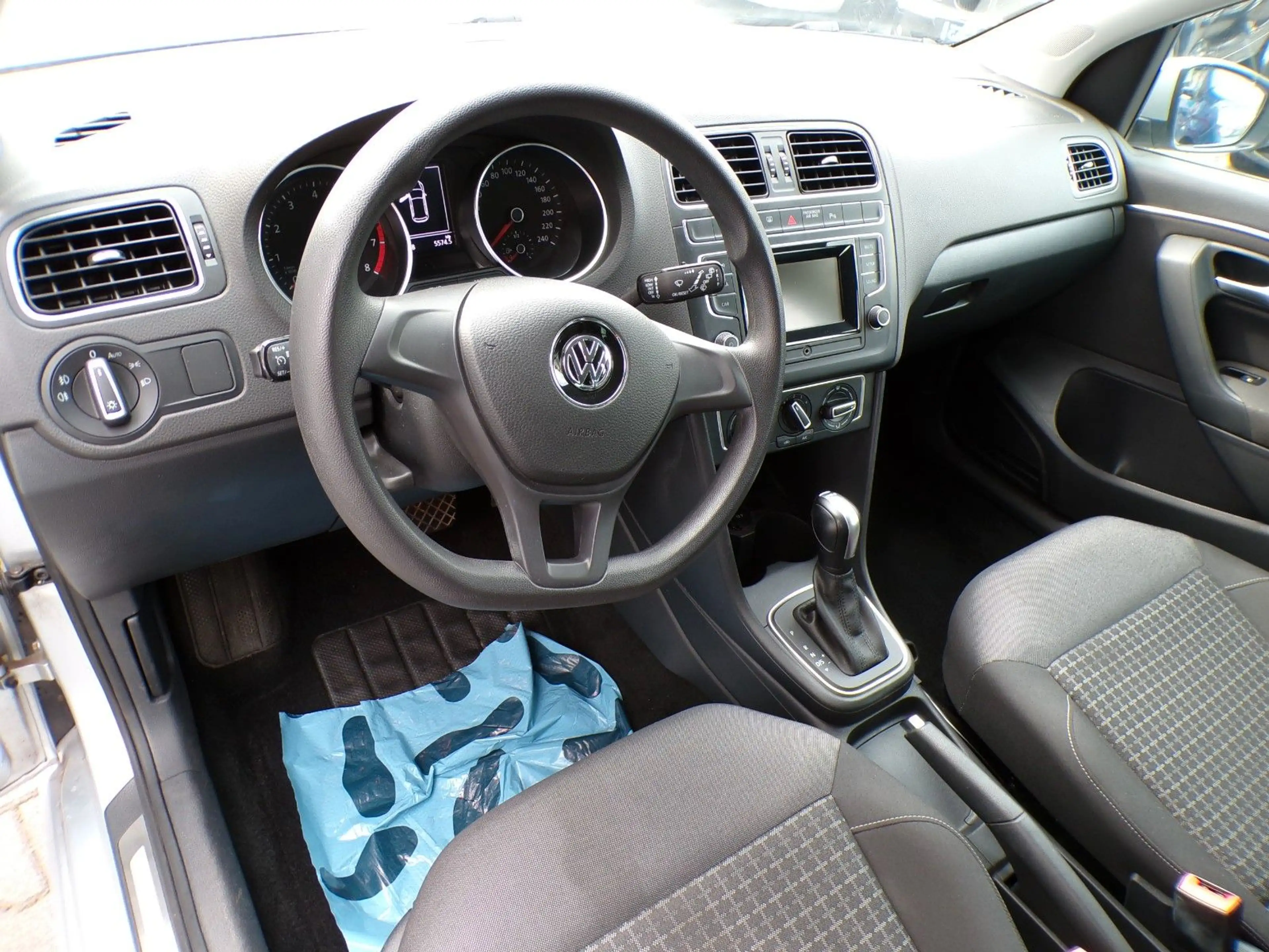 Volkswagen Polo 1.2 TSI BMotion Technology Comfortline — photo 10