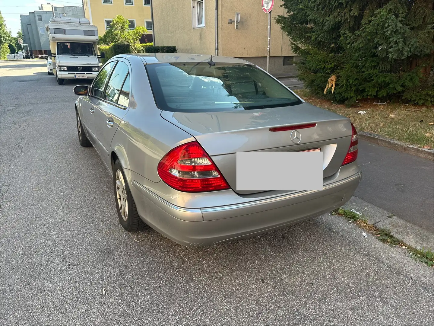 Mercedes-Benz E 220 CDI Automatik Elegance - 2