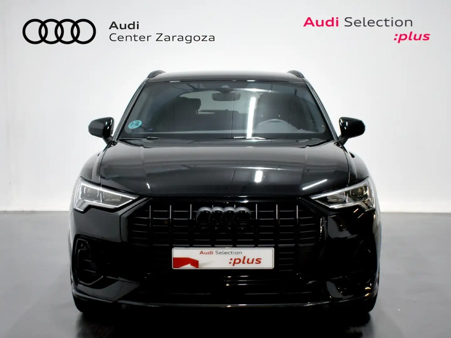 Audi Q3 35 TFSI Black line S tronic Negro - 2