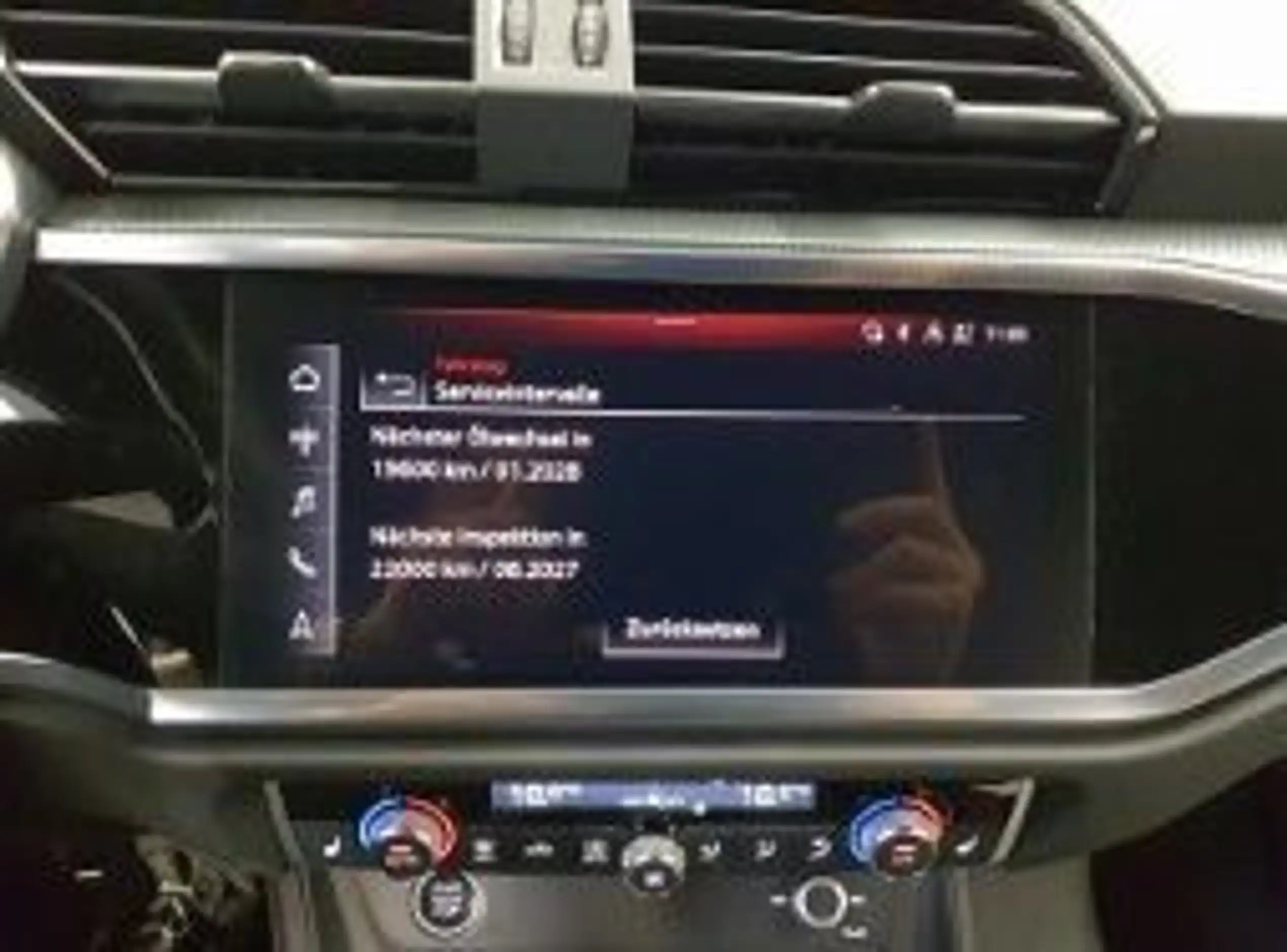 Audi Q3 35 TDI S line S tro*Pano*Matrix*Vir — photo 4