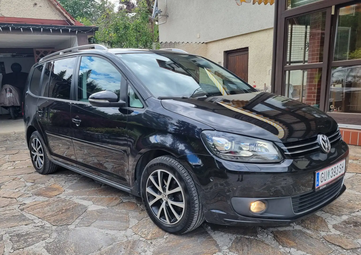 Volkswagen Touran Touran Highline 1,6 BMT TDI DPF Highline Schwarz - 2
