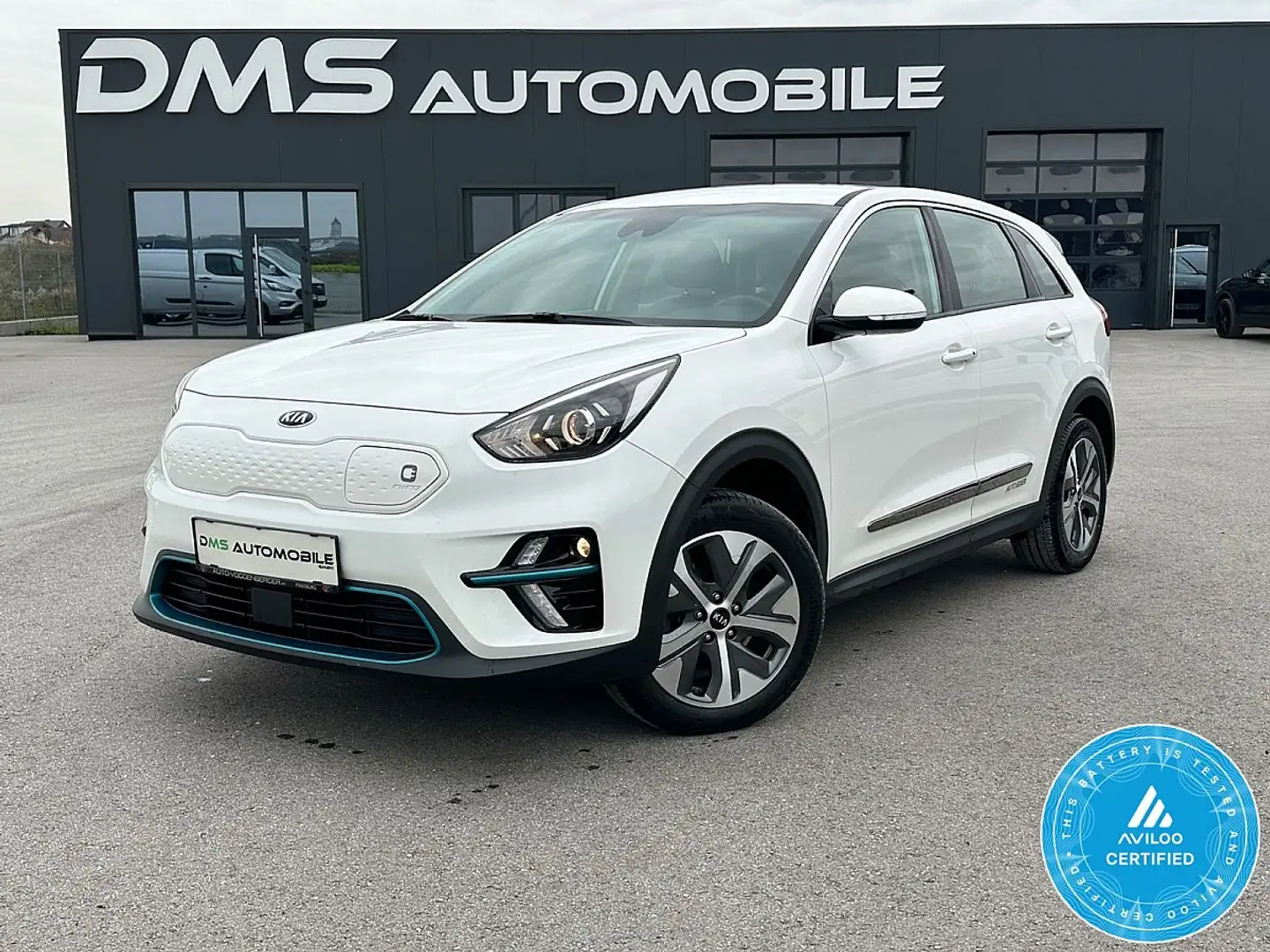 Kia e-Niro Niro EV 64kWh long Range Titan Aut.*3 PHASE*1 H... Weiß - 1