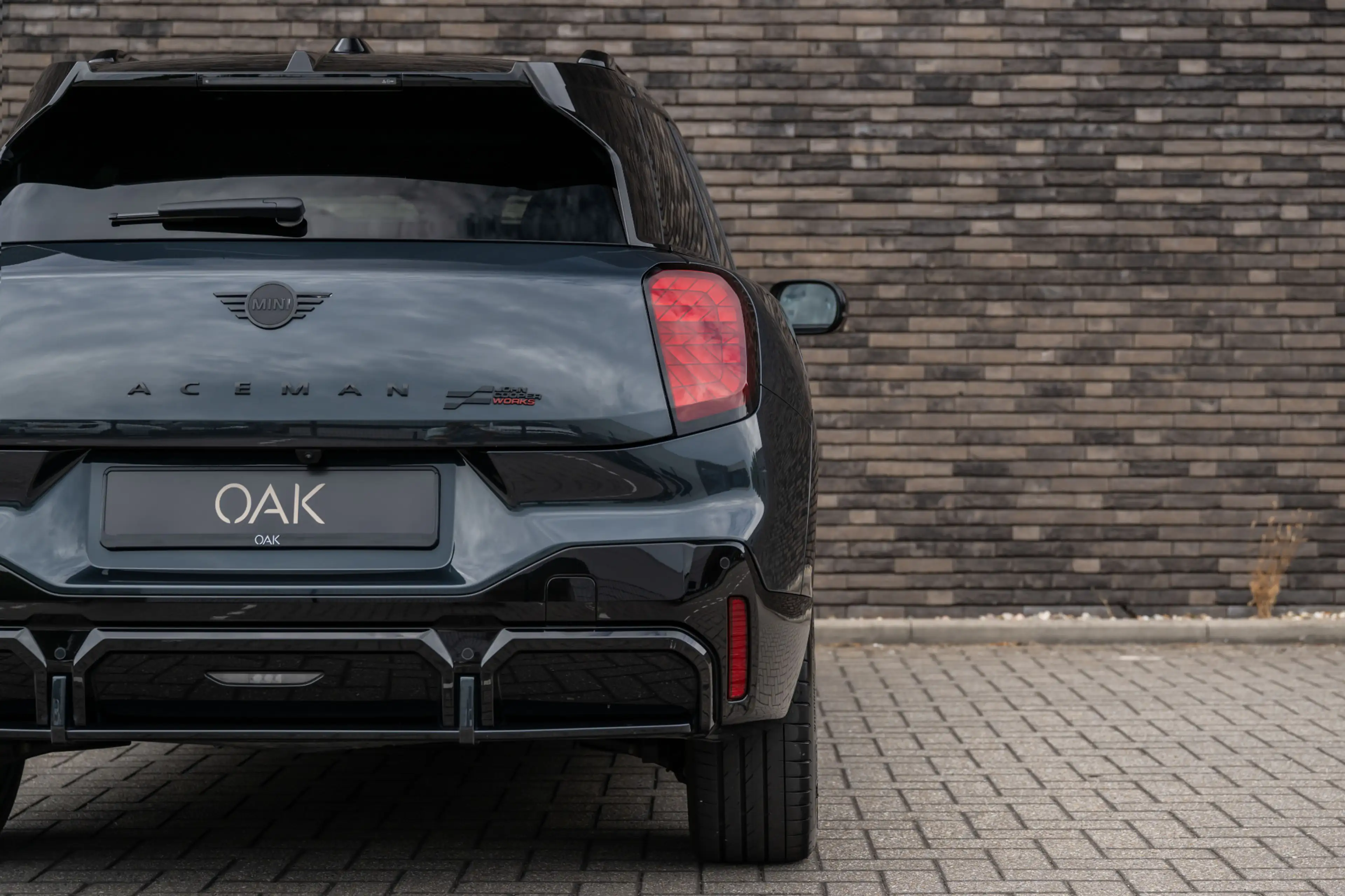 MINI Aceman E JCW John Cooper Works 54.2 kWh | Panorama | H&K — photo 11