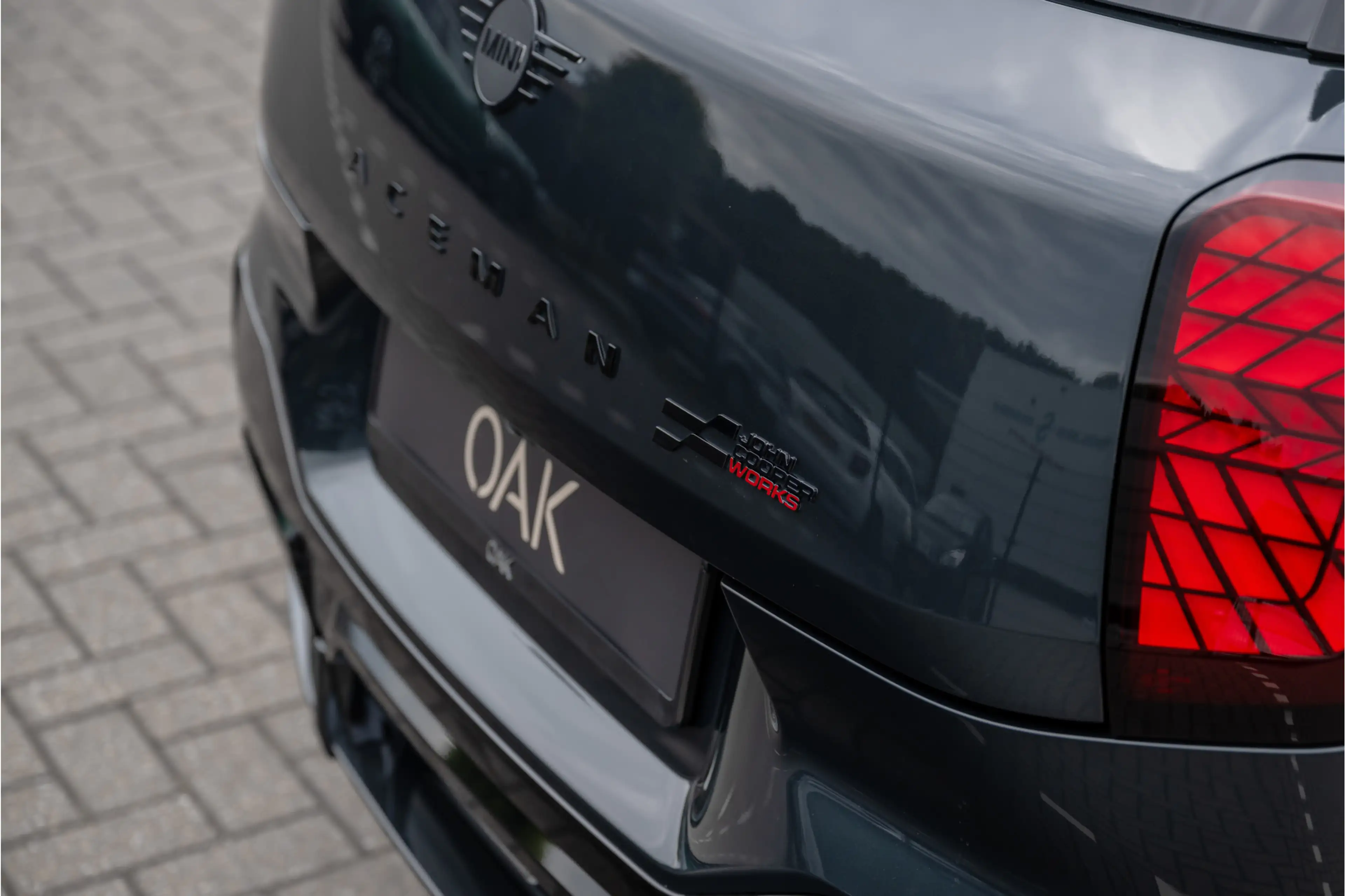 MINI Aceman E JCW John Cooper Works 54.2 kWh | Panorama | H&K — photo 12