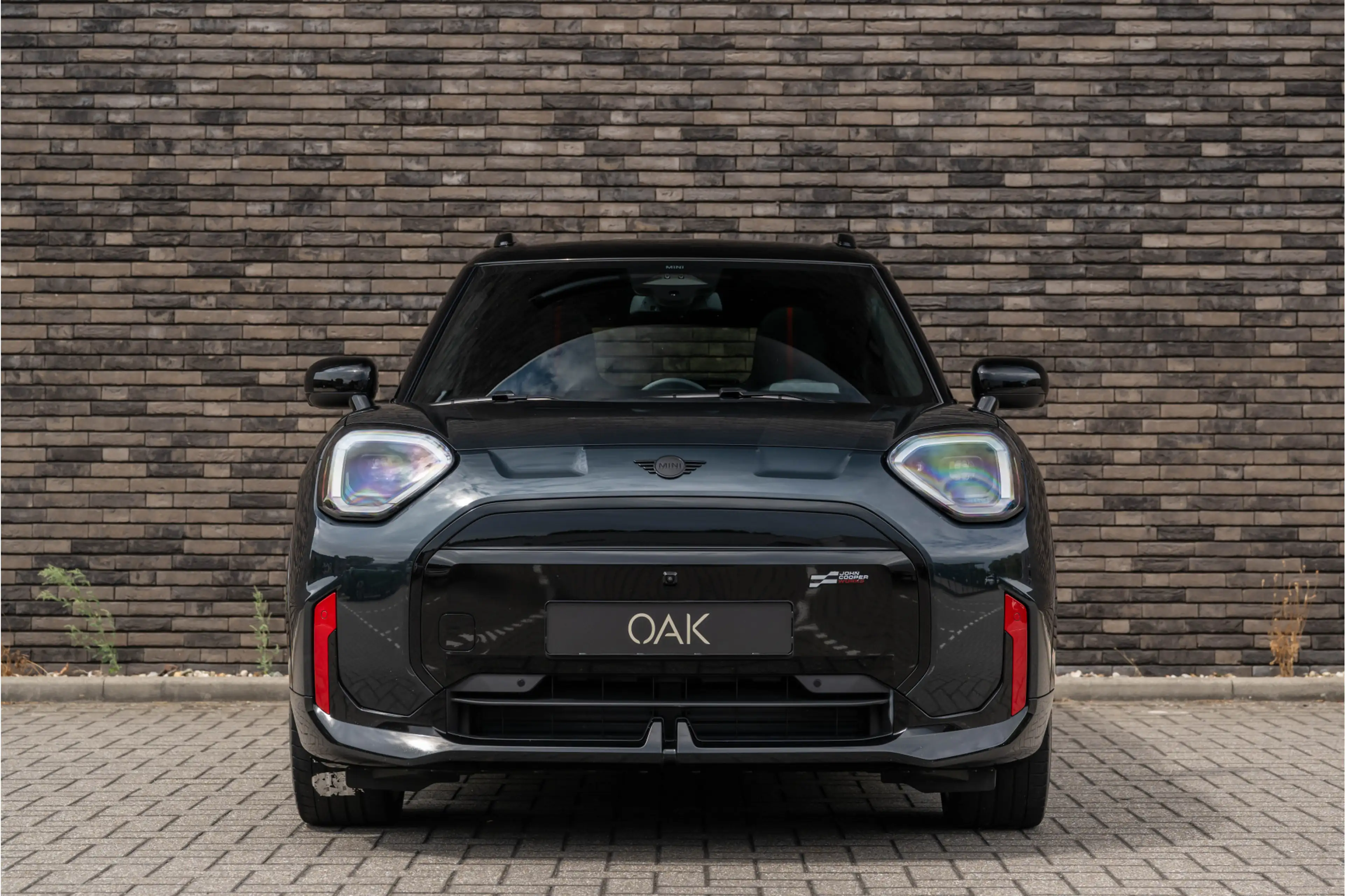 MINI Aceman E JCW John Cooper Works 54.2 kWh | Panorama | H&K — photo 3