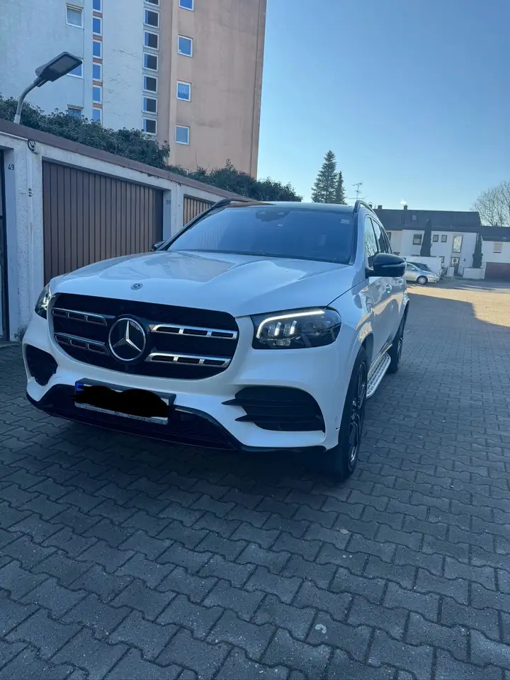 Mercedes-Benz GLS 400