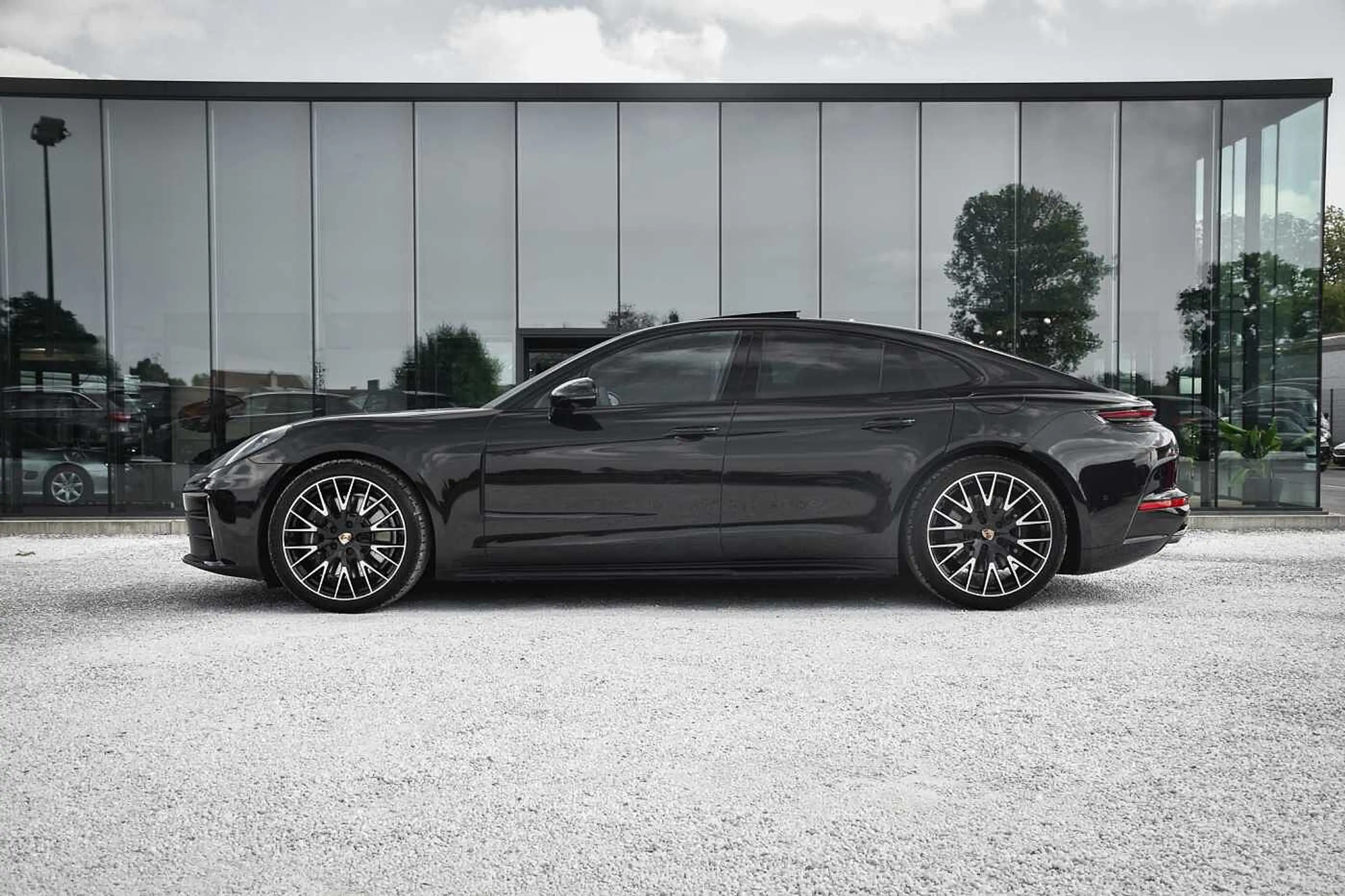 Porsche Panamera E-Hybrid SportDesign BOSE Ventilation Massage — photo 3