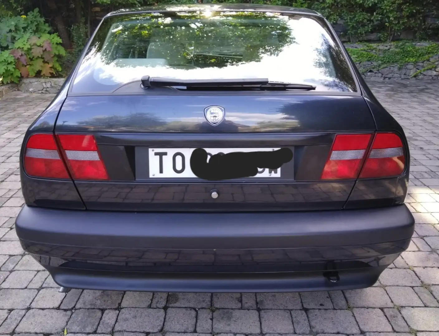 Lancia Delta 1.8 LE Nero - 2