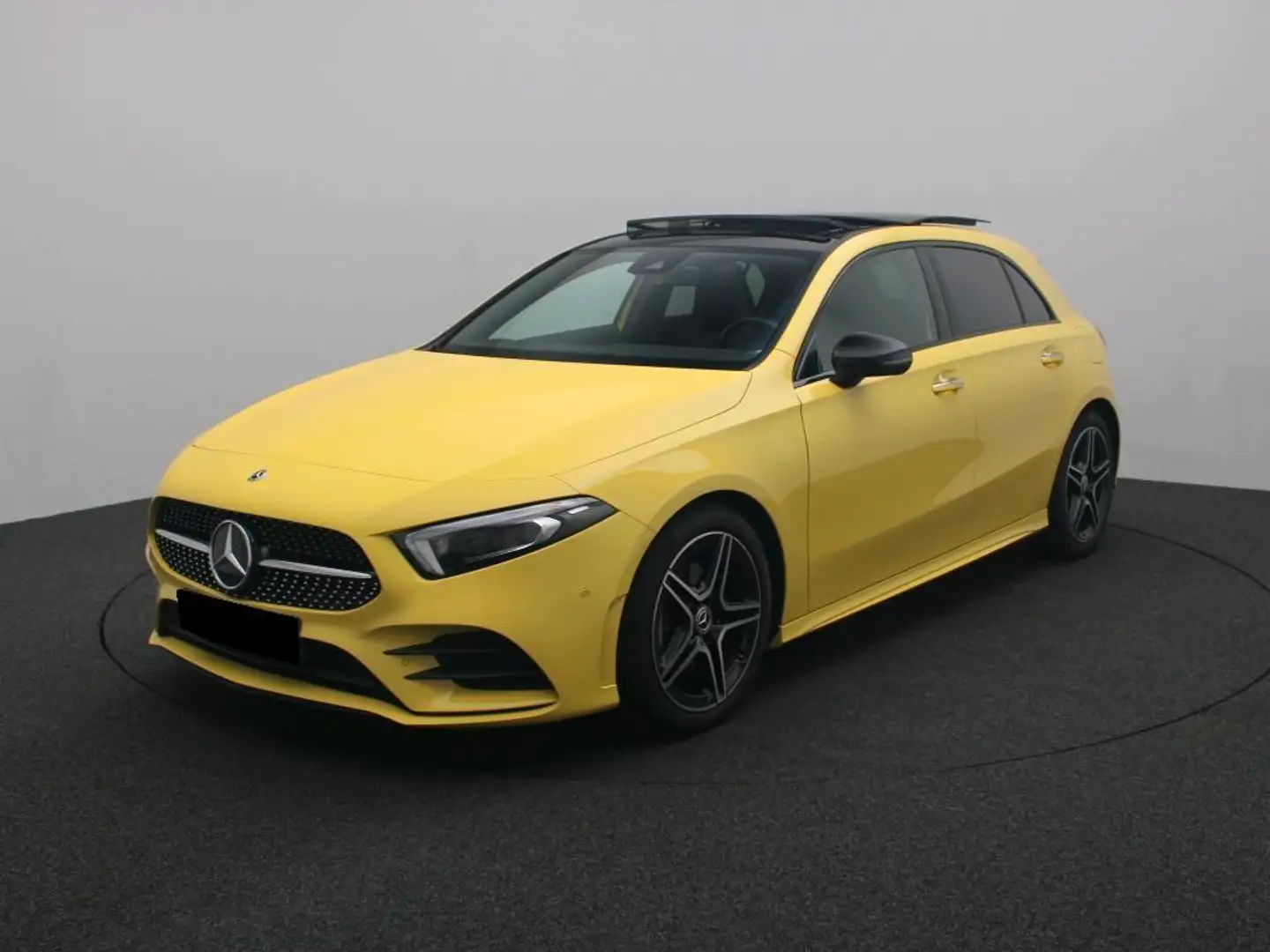Mercedes-Benz A 180 A AMG Line Gelb - 1