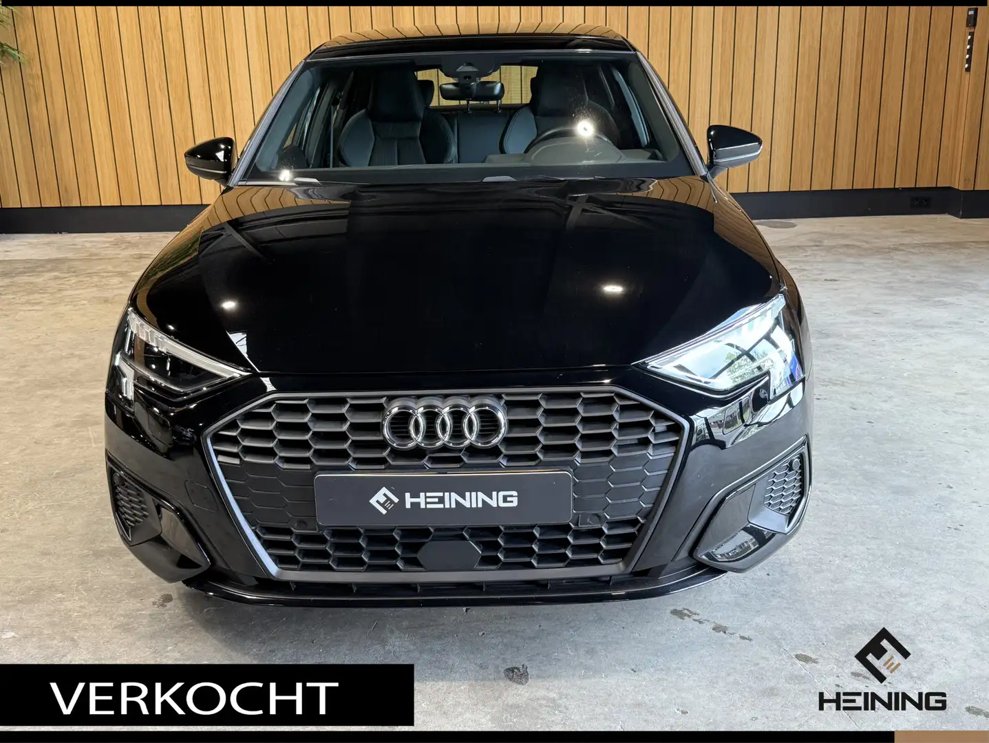 Audi A3 Sportback 40 TFSI e Business edition S-Line. 204 P Noir - 2