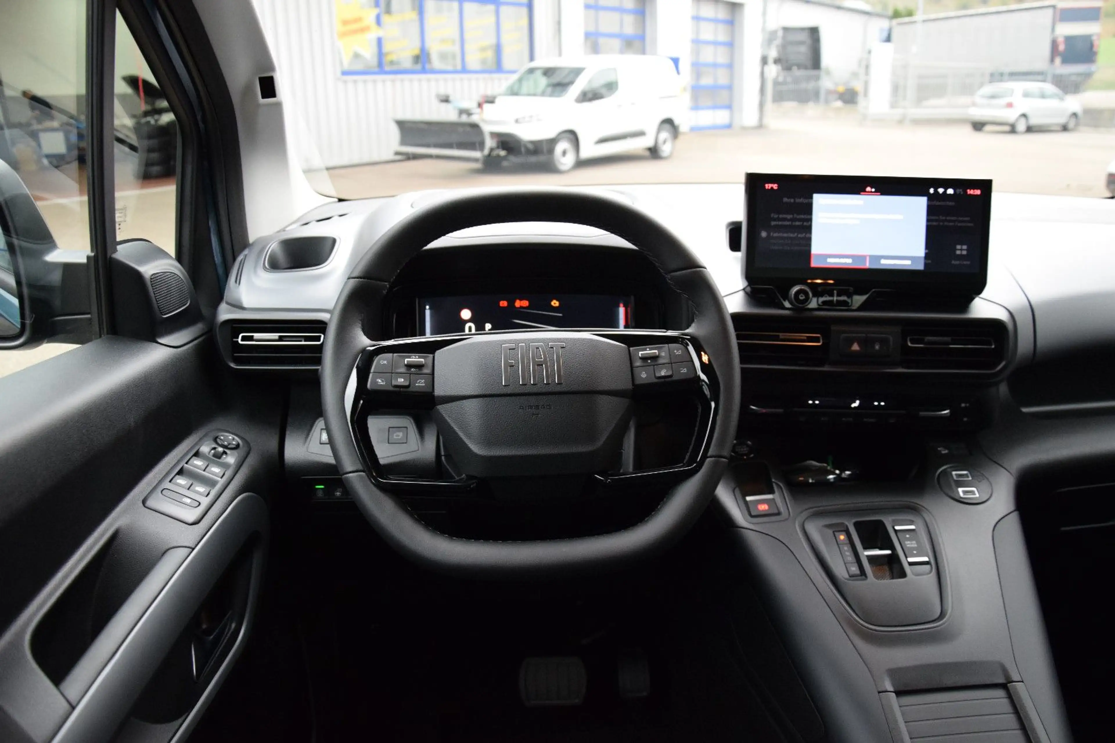 Fiat Qubo L BlueHDi 130 AT NAV 7-SITZE DACHRELING AHK — photo 2