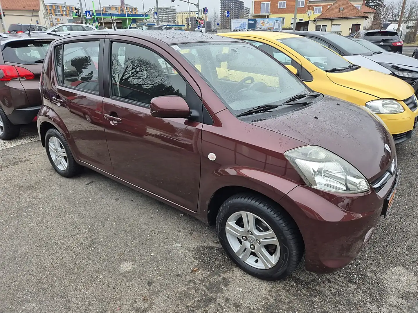 Subaru Justy 1,0 Roşu - 2