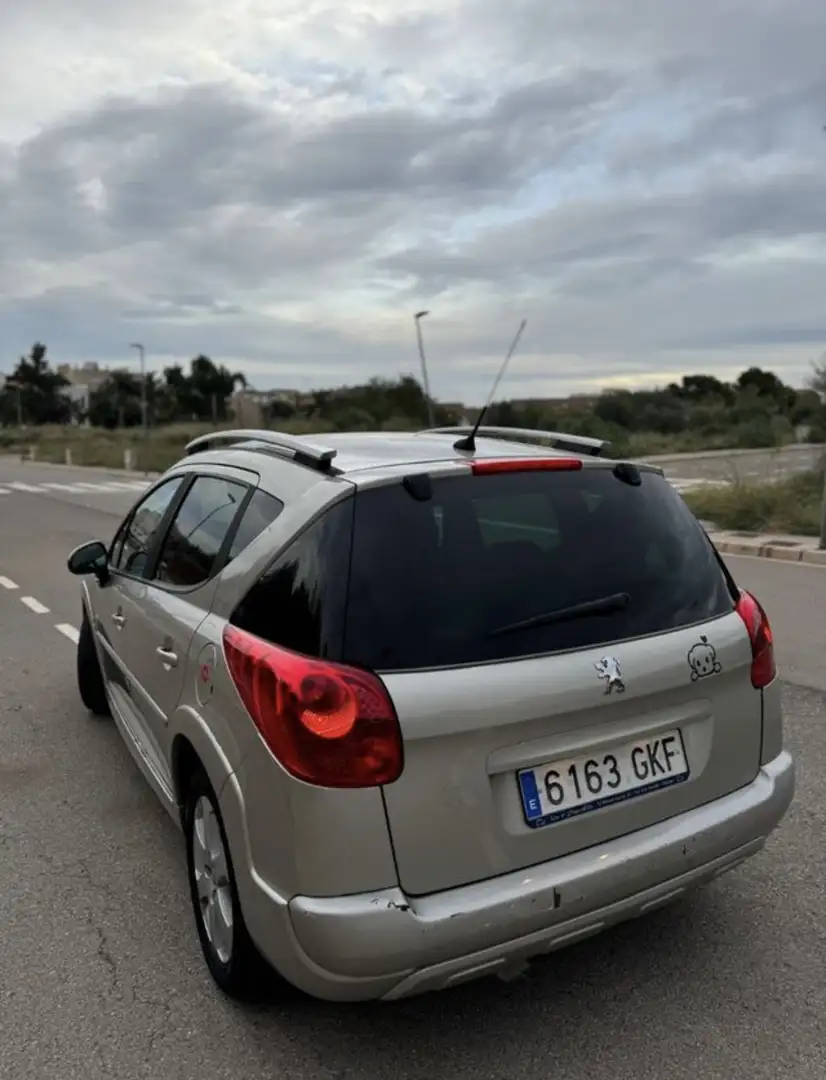 Peugeot 207 SW 1.6 VTi Outdoor - 2