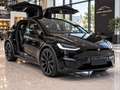 Tesla Model X Plaid - thumbnail 4