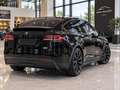 Tesla Model X Plaid - thumbnail 2