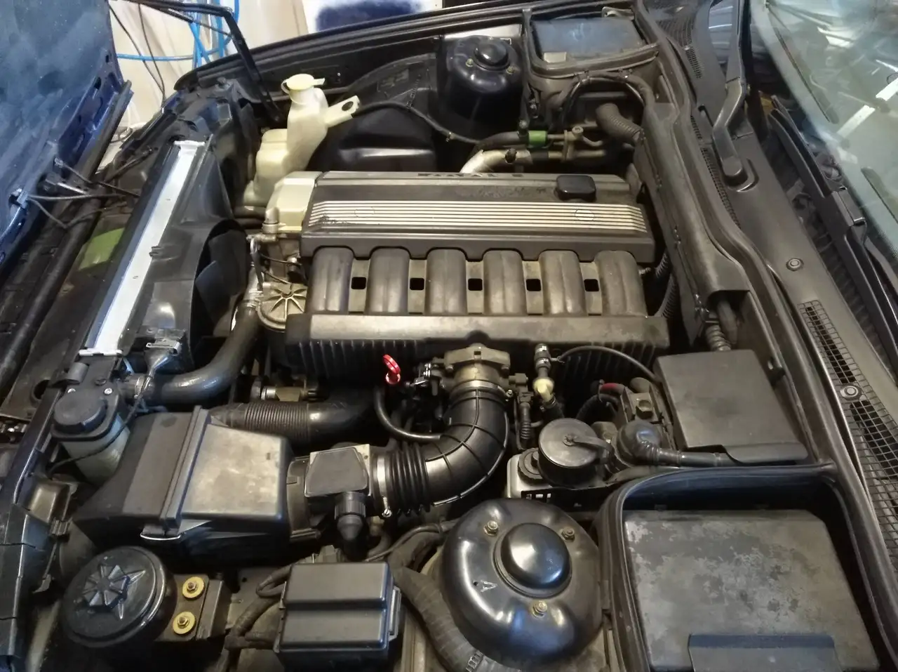 BMW 525i (M50) Aut., foto 11