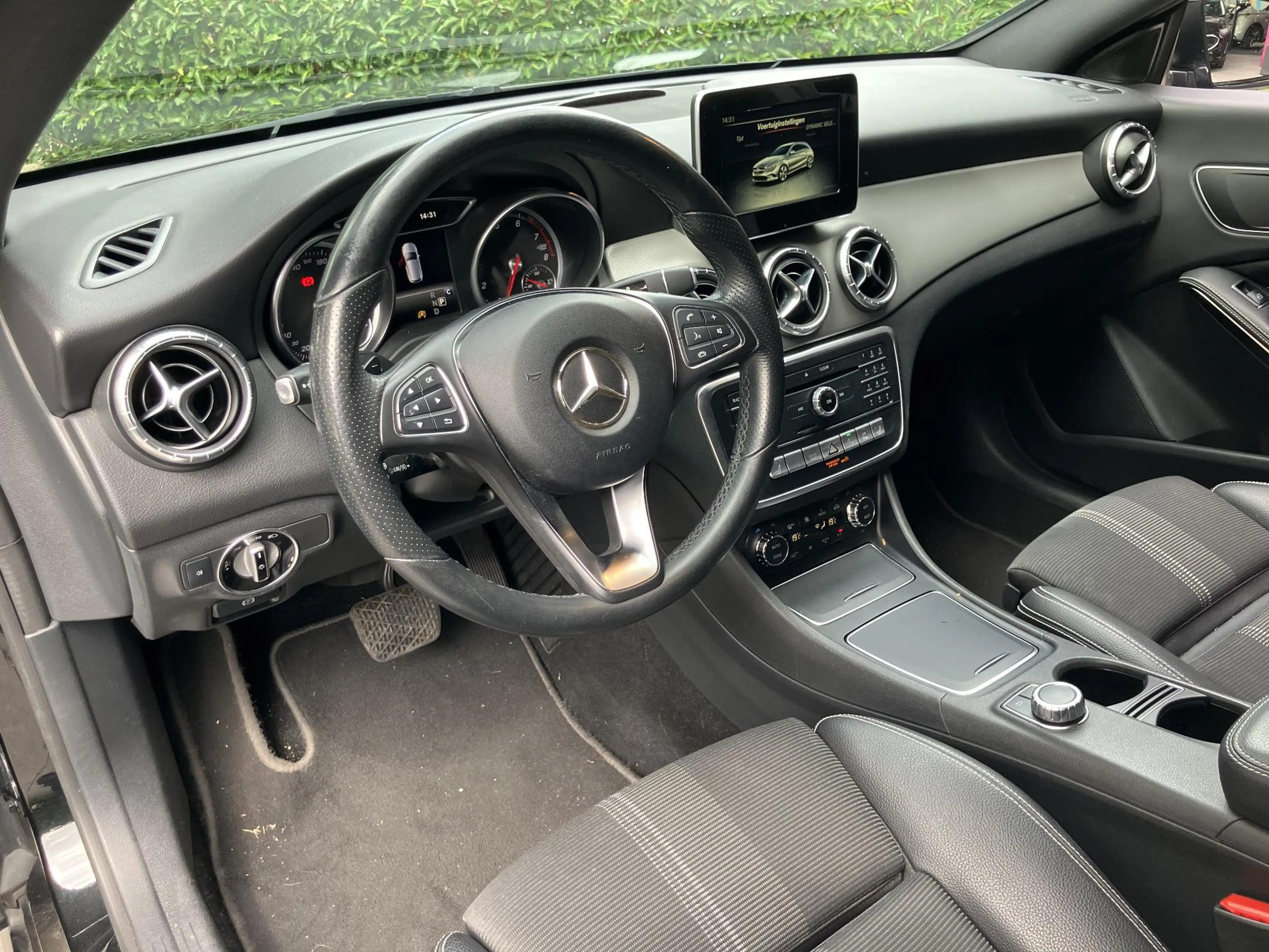 Mercedes-Benz CLA 200 Shooting Brake Ambition | WORDT VERWACHT | ACHTERU — photo 3