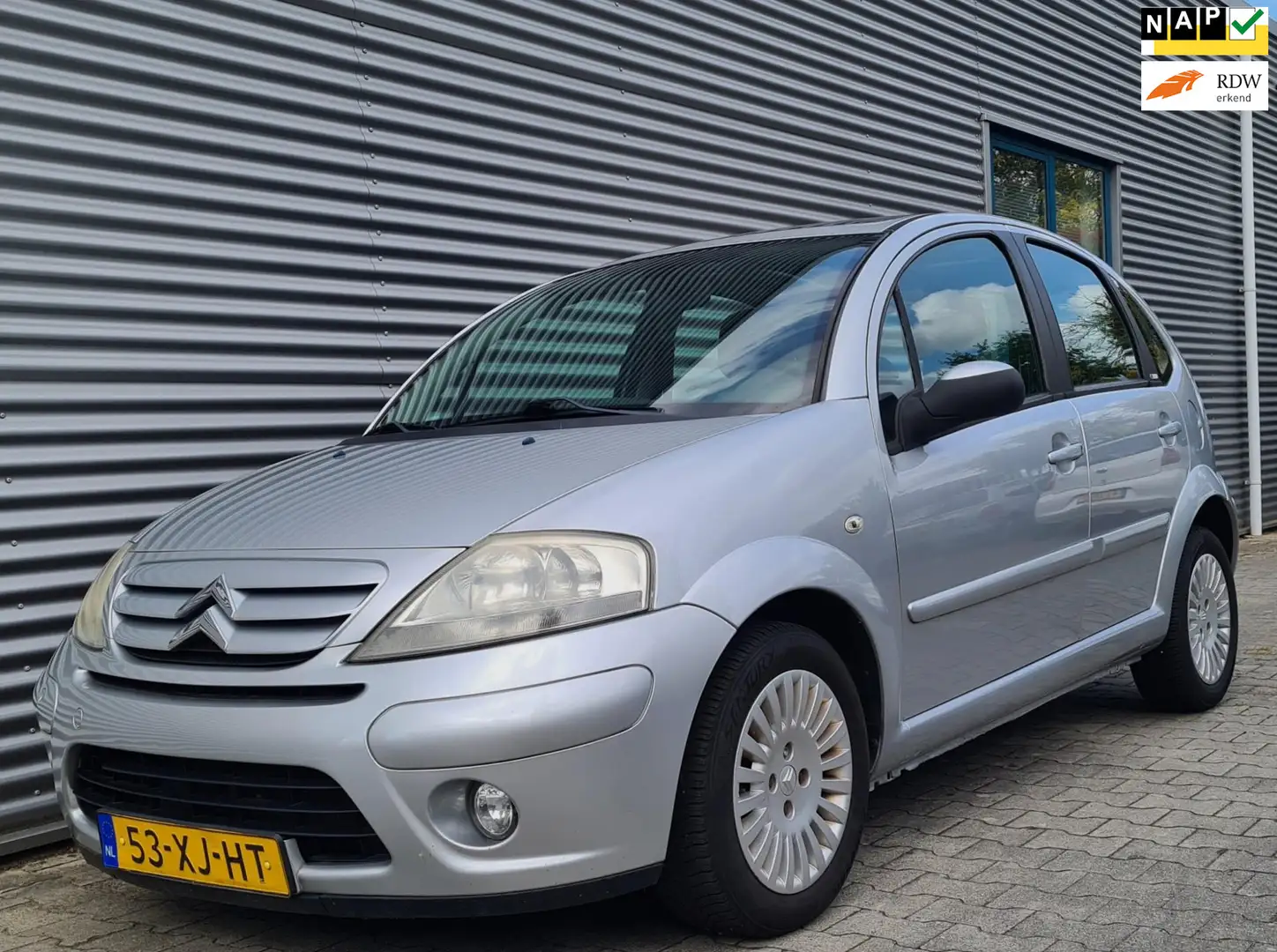Citroen C3 1.4i-16V Exclusive 06-2007 Grijs Metallic Grijs - 1