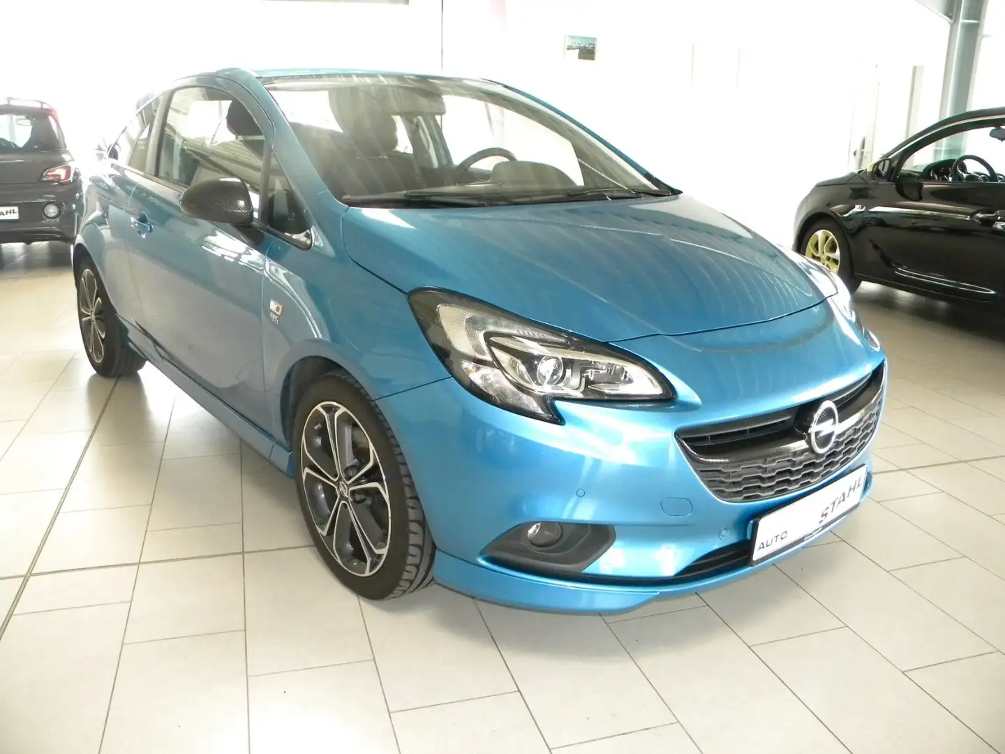 Opel Corsa E S  **OPC-Line** Blau - 2
