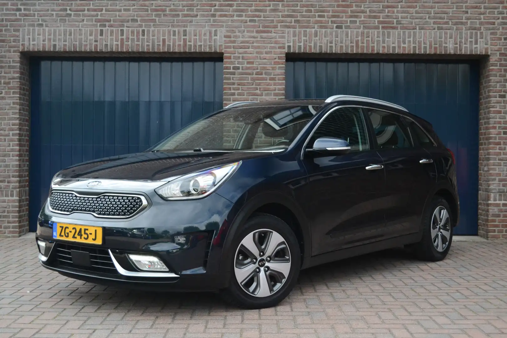 Kia Niro 1.6 GDi Hybrid DynamicLine | Trekhaak | Camera | A Blu/Azzurro - 1