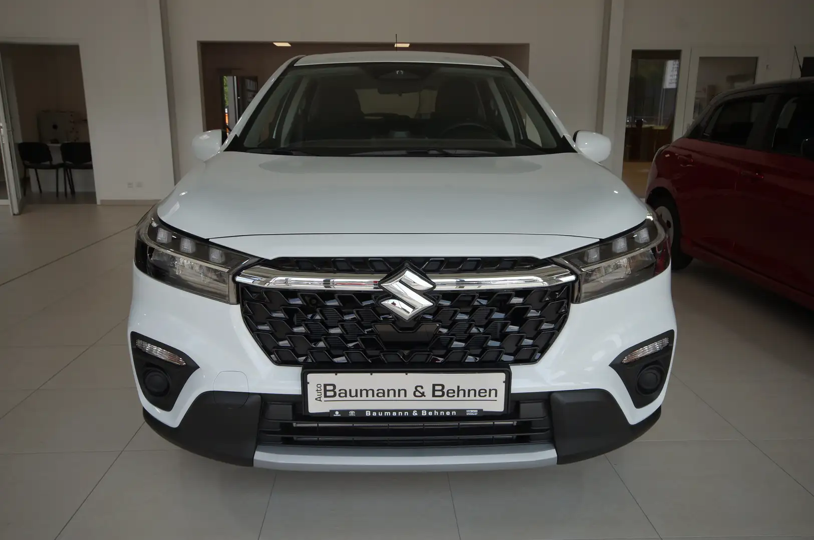 Suzuki S-Cross 1.4 Boosterjet Hybrid "EDITION" Bílá - 1