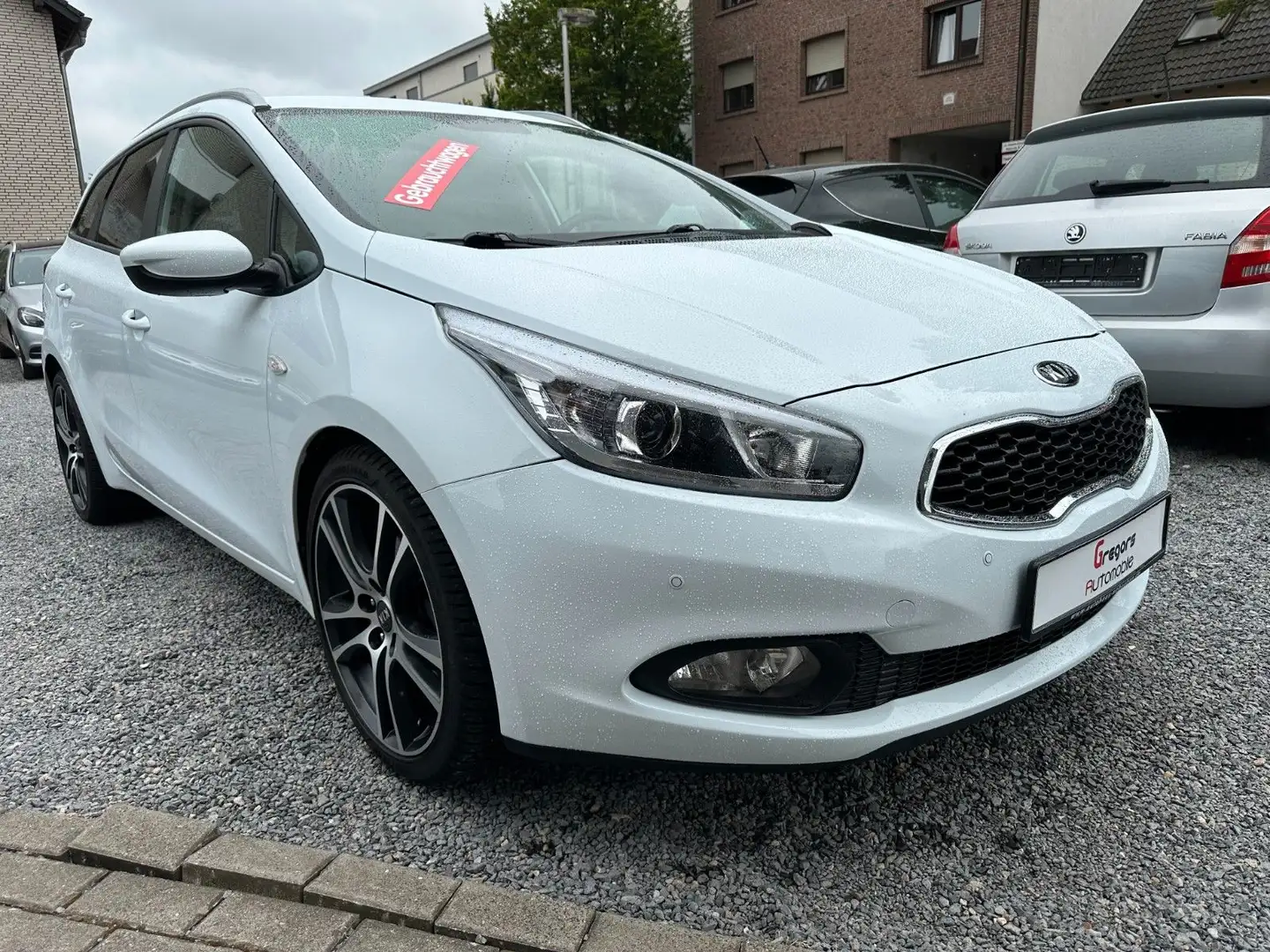 Kia Ceed / cee'd Weiß - 1