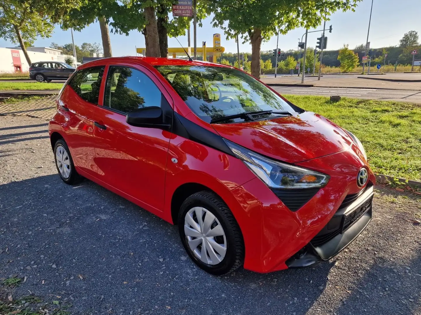 Toyota Aygo AYGO x Euro 6 /40.000 km /5.Türen/Klima Rot - 1