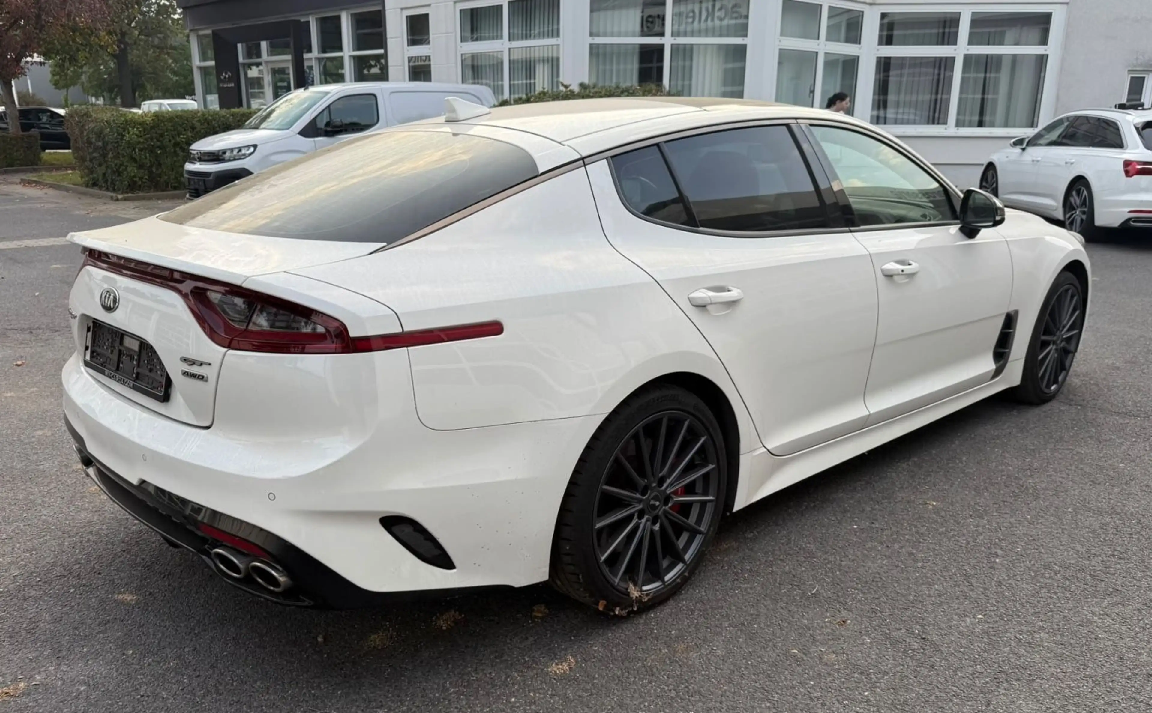 Kia Stinger GT 3.3 V6 4WD *BASTUCK-AGA*PANO*ACC*HUD* — photo 5
