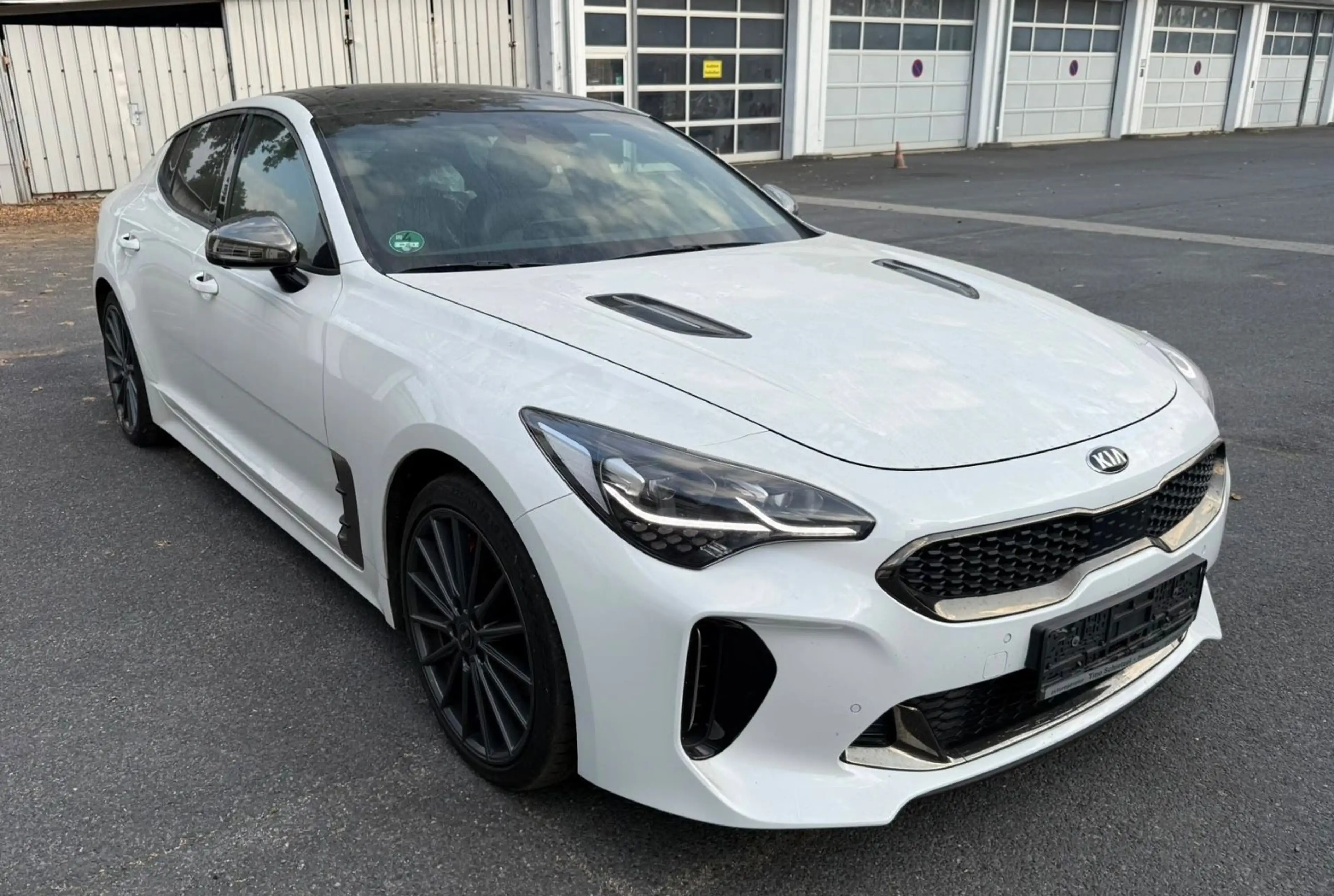 Kia Stinger GT 3.3 V6 4WD *BASTUCK-AGA*PANO*ACC*HUD* — photo 3