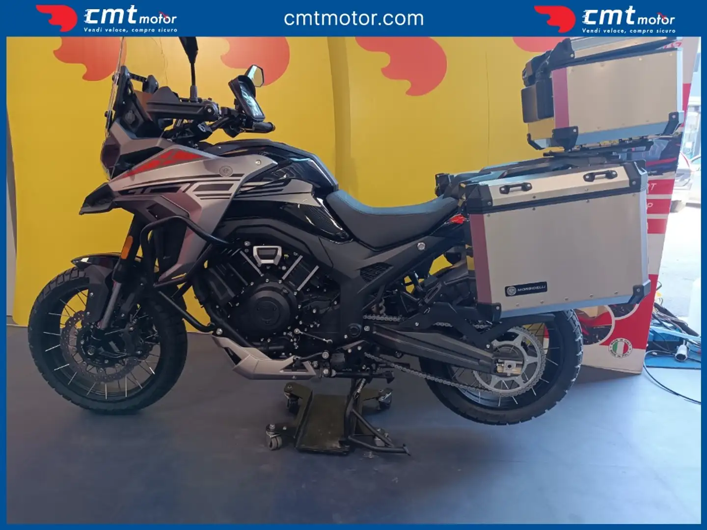 Benelli Leoncino 500 ABS - 1