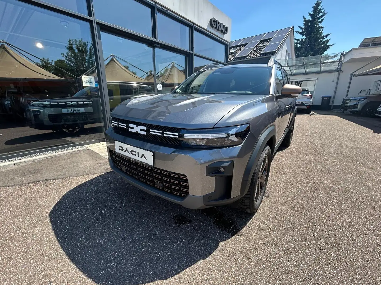Dacia Bigster TCe 130 Extreme 4x4 Grijs - 2