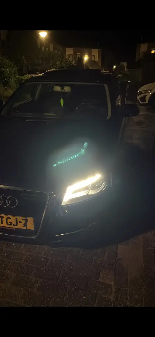 Audi A3 1.6 TDI Ambit. Ad ( kapotte krukassensor) Blauw - 2