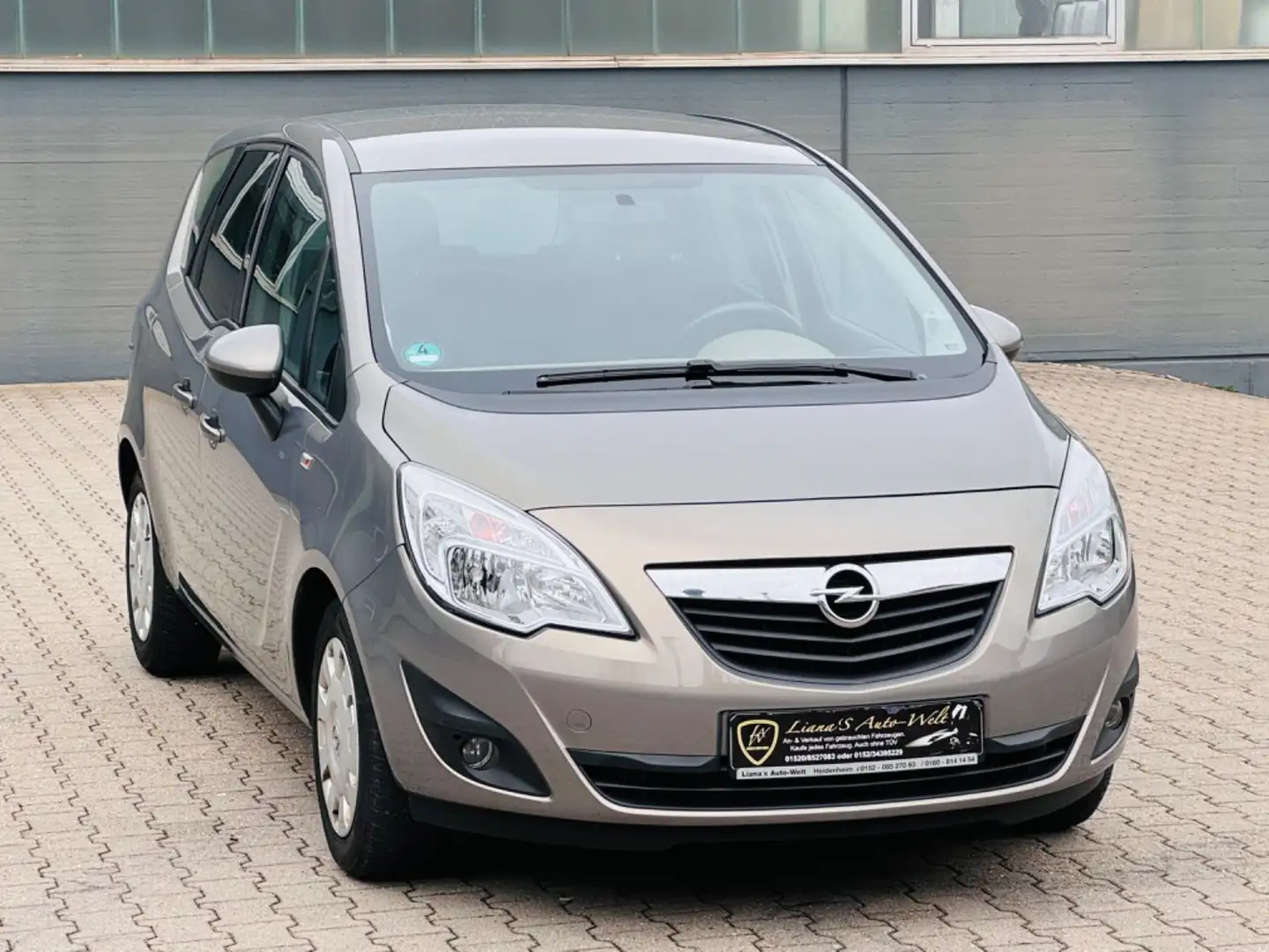 Opel Meriva B Design Edition Klima SHZ Tüv/Au 05.2025 Brązowy - 1