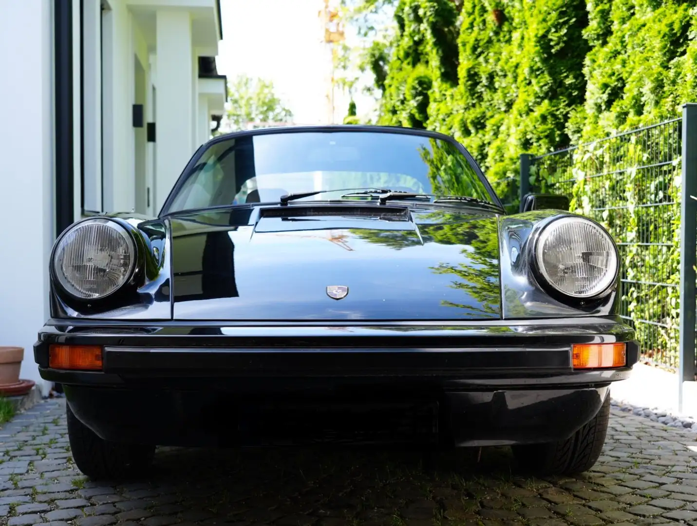 Porsche 911 Targa SC Fekete - 2