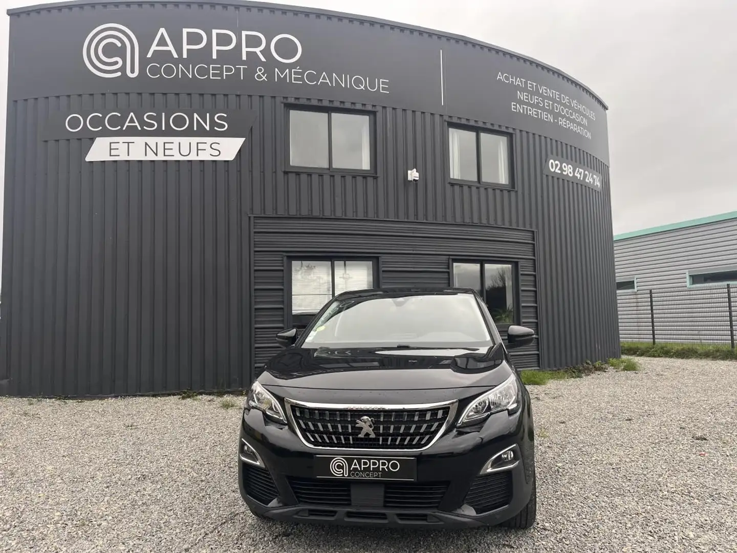 Peugeot 3008 1.5 BlueHDi S\u0026S - 130 - BV EAT8 II Active PHASE 1 Zwart - 2