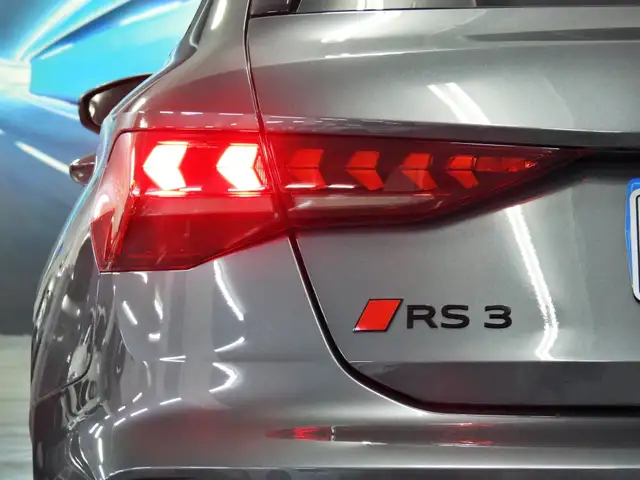 Audi RS3 view 14
