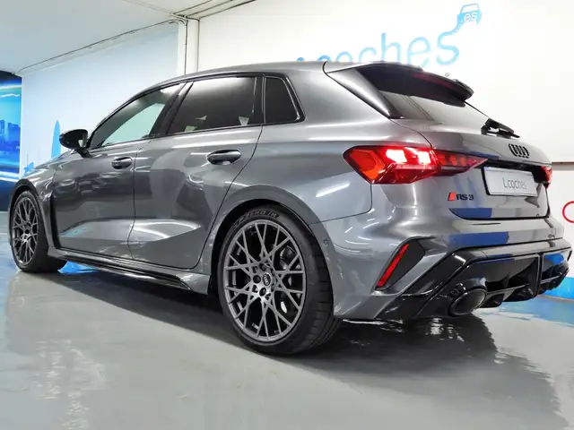 Audi RS3 view 10