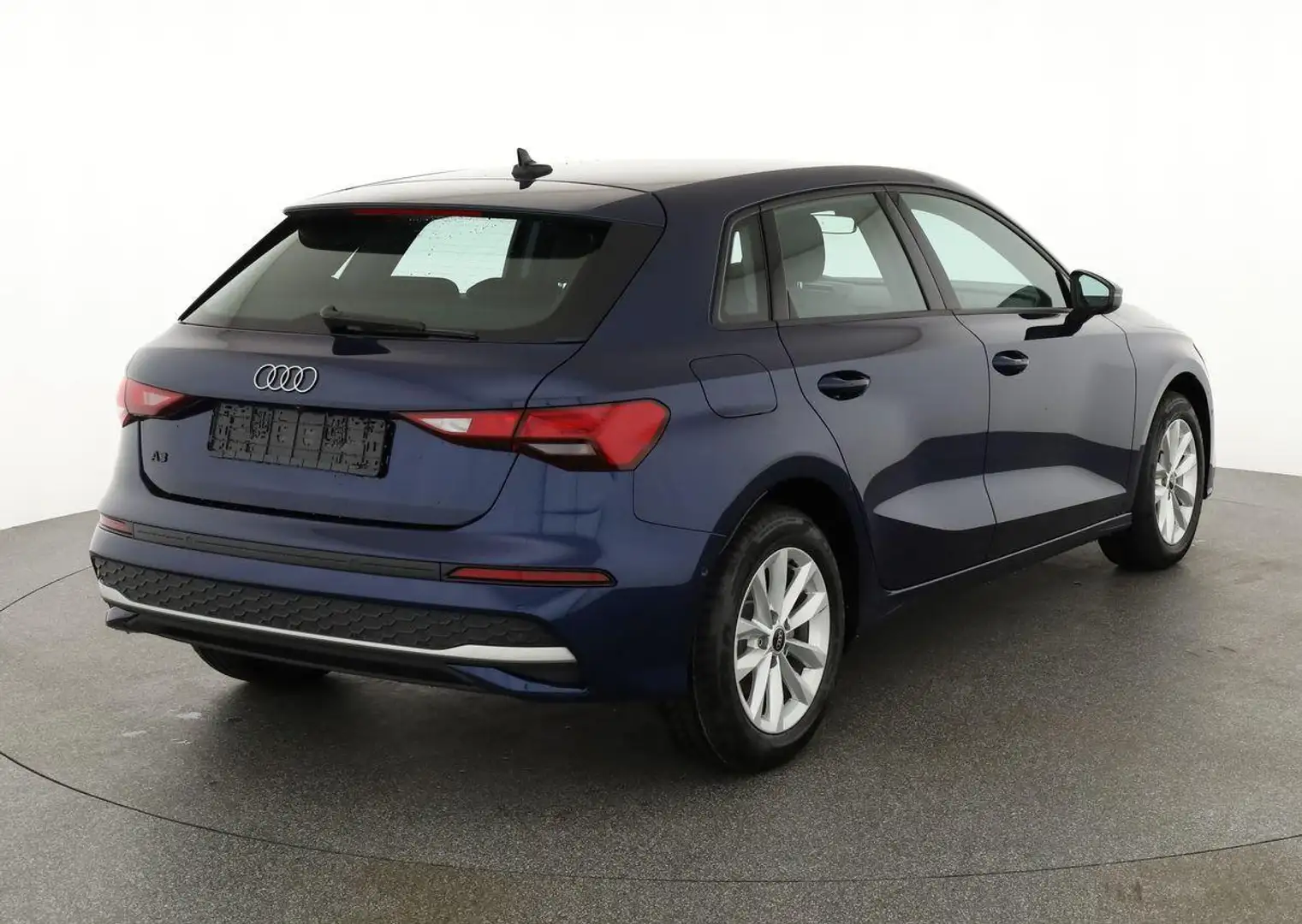 Audi A3 TFSI 110 kW Sportback 35 S-Tronic, Kamera, ACC,... Blau - 2