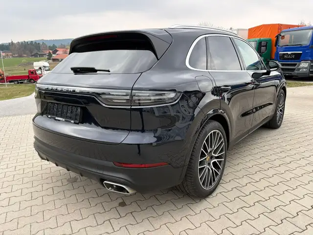 Porsche Cayenne Matrix Chrono Schale Panu Luft Ansicht 7