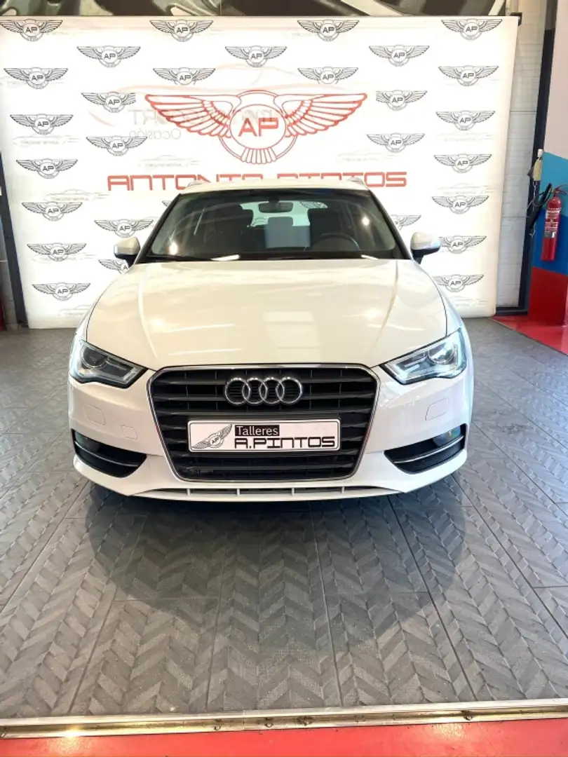 Audi A3 Sportback 1.6TDI S tronic 81kW Bianco - 2