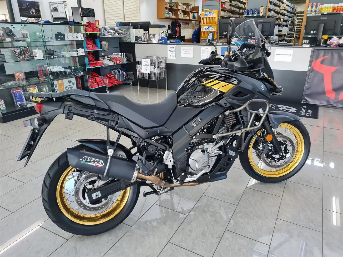 Suzuki V-Strom 650 Schwarz - 2
