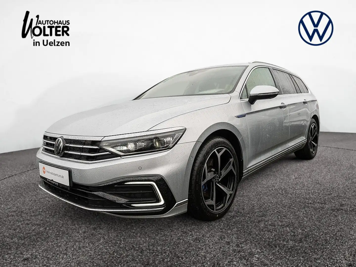 Volkswagen Passat Variant 1.4 TSI GTE AHK MATRIX KAM PAN Silber - 1